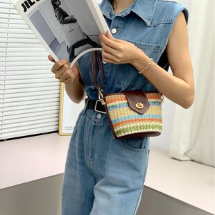 新款女包彩虹水桶包托特包沙滩包编织包女士手提包单肩包方锁