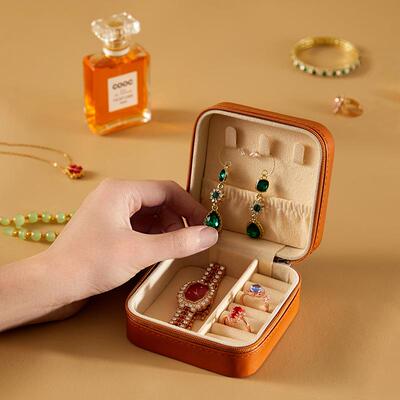 Portable jewelry box, travel bracelet ring box 便携式首饰盒