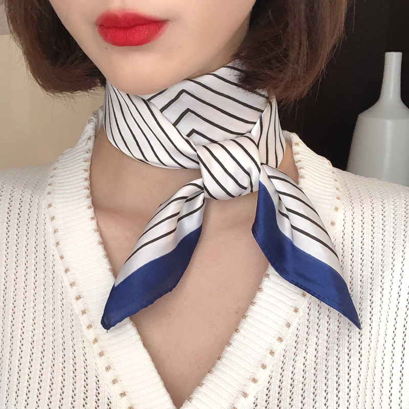 丝巾女小方巾韩国时尚春秋薄款百搭洋气空姐条纹小领巾网红头巾女