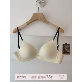 馨帮帮Bra 光面镂空无痕内衣女小胸聚拢字母肩带提拉防下垂文胸罩