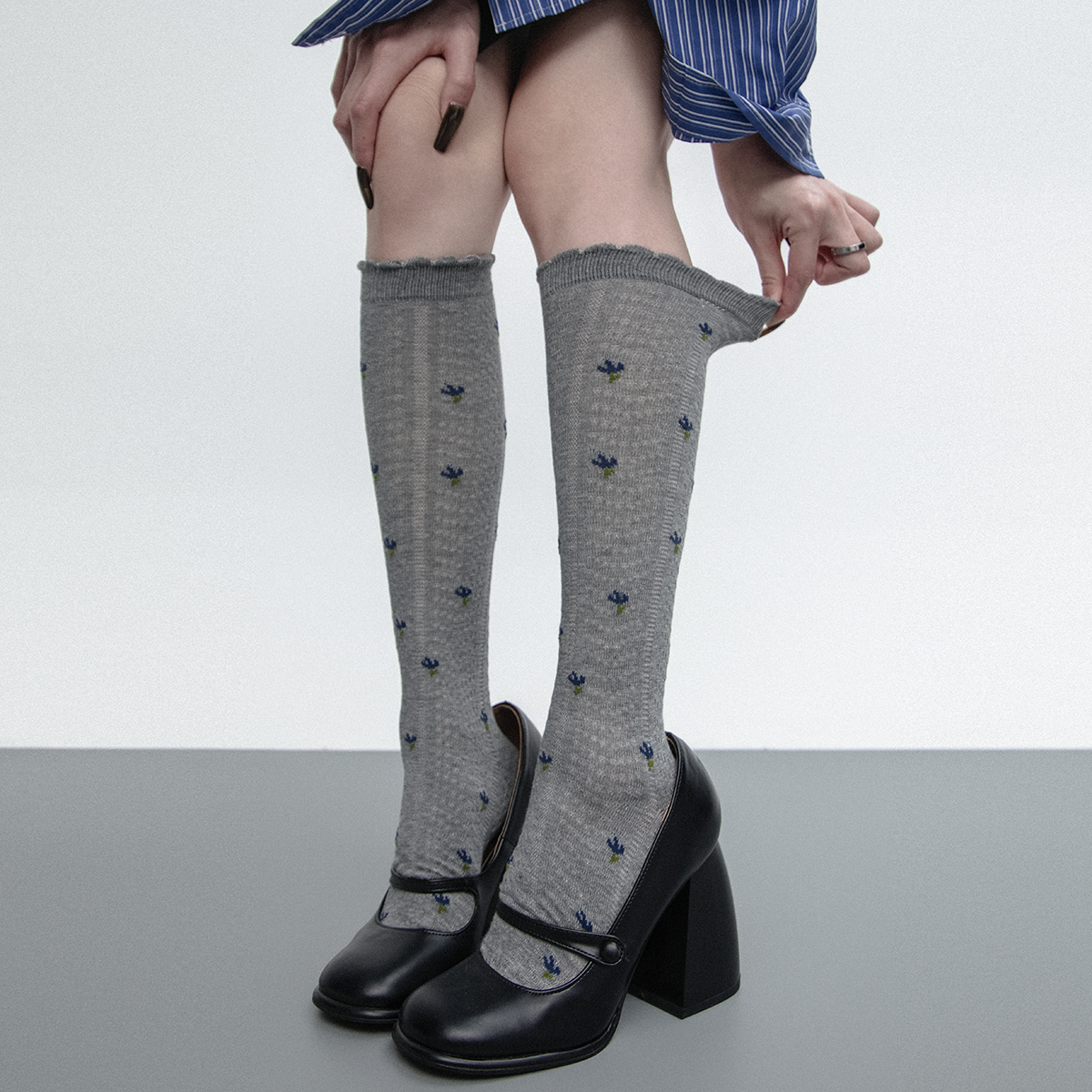 春夏碎花鱼骨纹提花透气小腿袜女