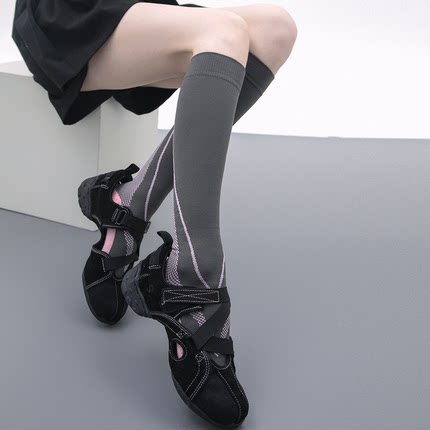 SS2L机能风线条提花压力瘦腿骑行健身跑步瑜伽袜小腿袜长筒袜子女