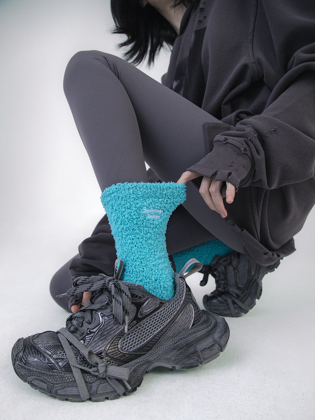 秋冬加厚保暖防滑韩风少女中筒袜