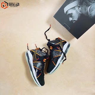 Nike/耐克 LEBRON 8 詹姆斯8黑橙空中大灌篮夜光篮球鞋DB1732-001