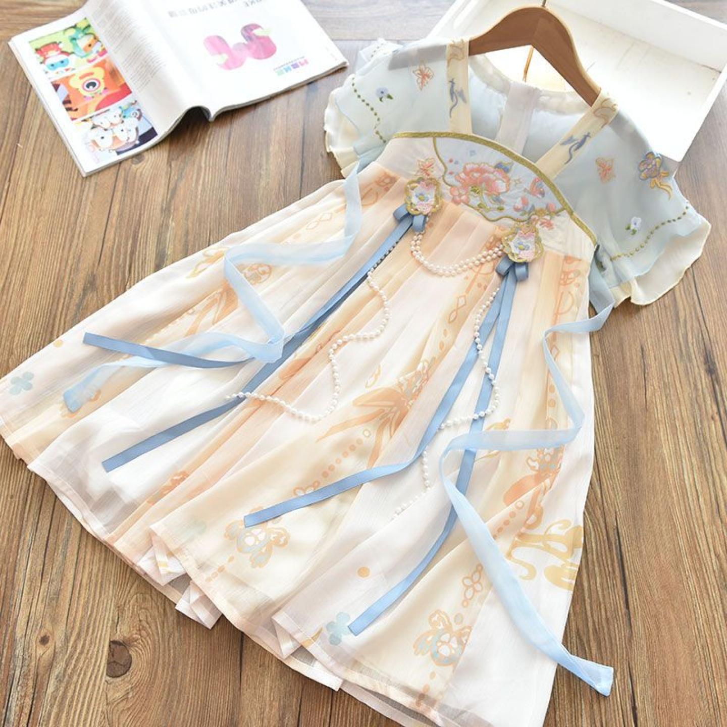 中国风汉服，精美印花，面料舒适