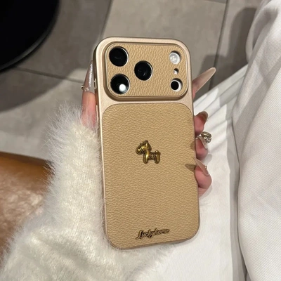 2026马年荔枝皮纹立体小金马适用于苹果17promax手机壳高级感轻奢iPhone16/15/14/13pro新款全包防摔保护套