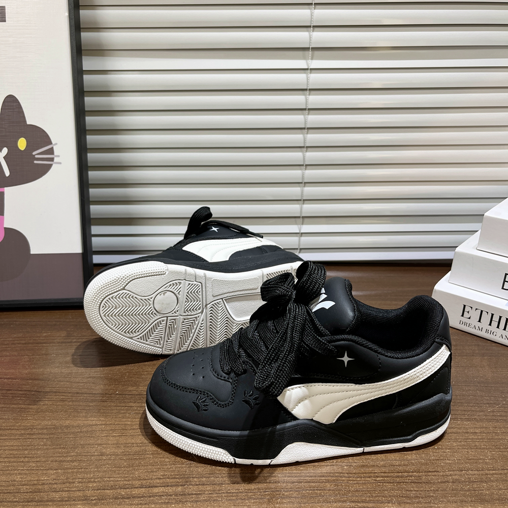 黑白色复古厚底面包鞋男小众百搭运动休闲板鞋女2025新款小白鞋潮