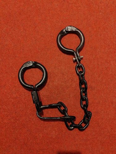 私人订制纯手工制作艺术品复古脚镣一锁式束缚脚镣古代脚镣复制品