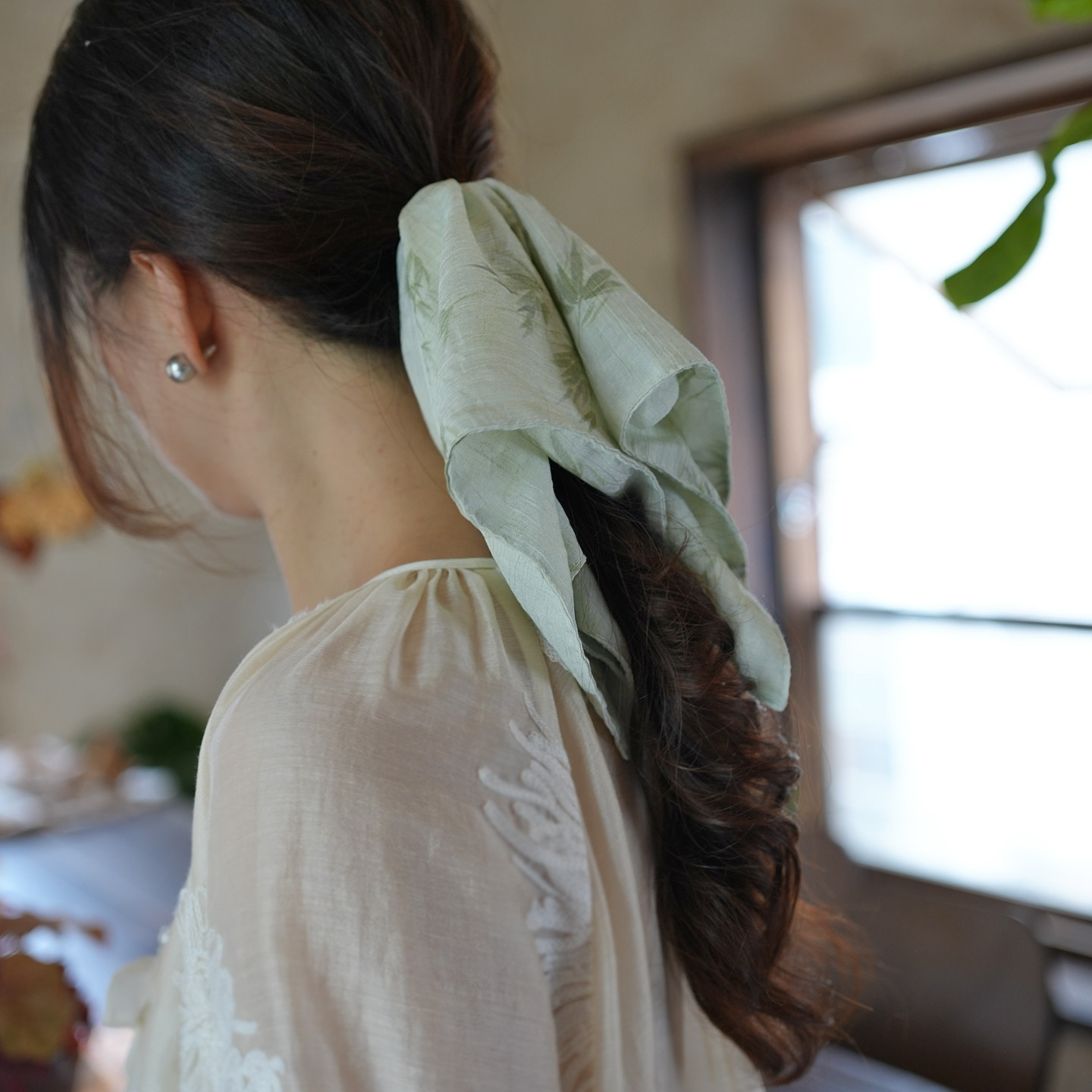 夏季温柔系禅意茶服穿搭国风浅绿水墨竹子褶皱纹理天丝麻方巾发圈
