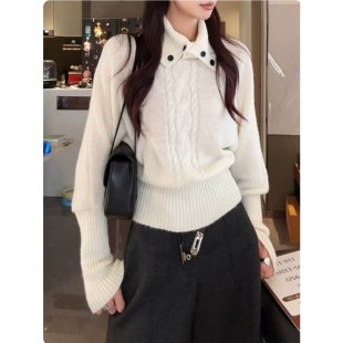 韩系白色麻花高领蝙蝠袖毛衣女秋冬季慵懒收腰内搭长袖针织衫上衣