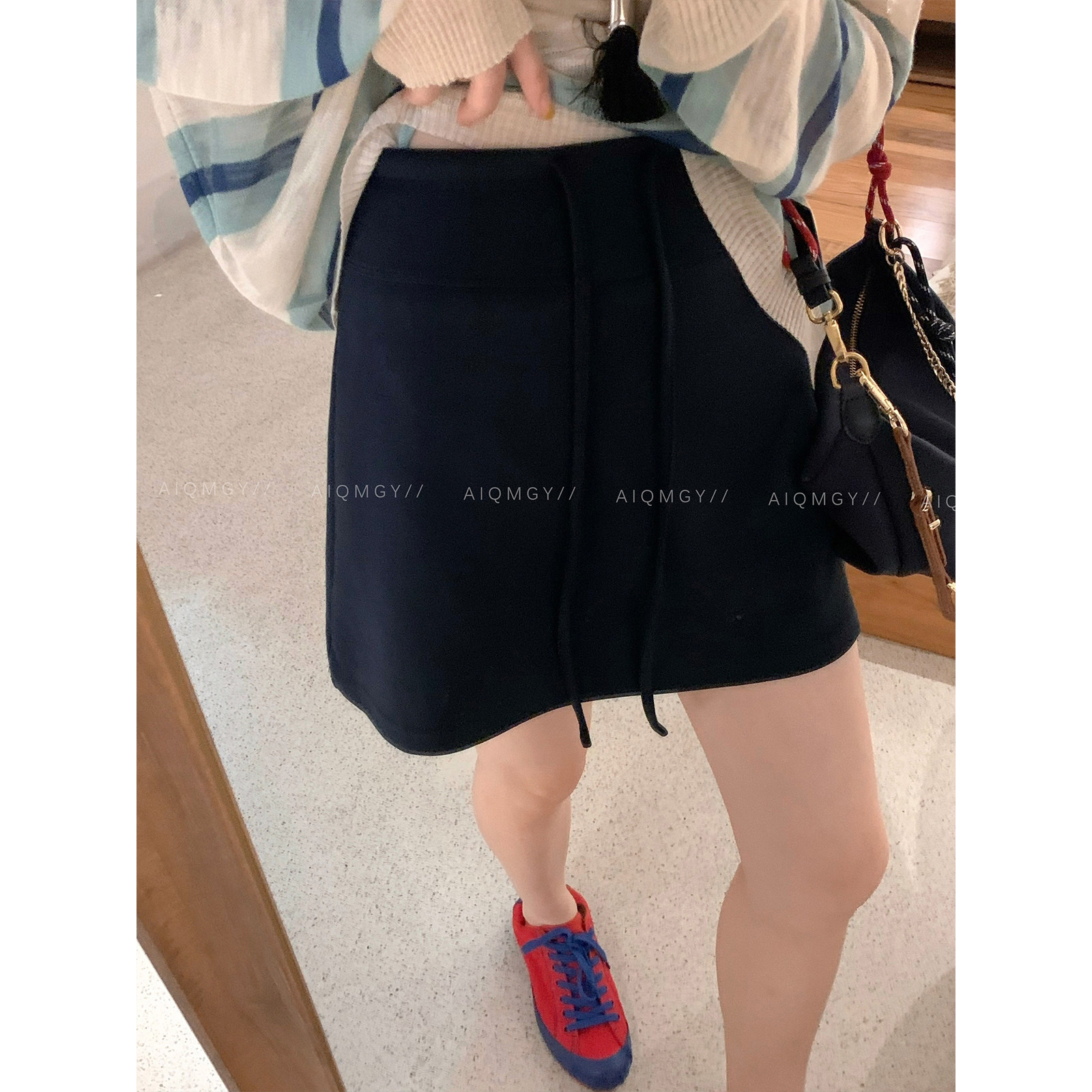 爱情魔鬼鱼 纯色抽绳休闲半身裙女2025年夏季新款高腰显瘦A字短裙,女装/女士精品,半身裙,淘宝优惠券,粉丝福利购,淘宝优惠卷