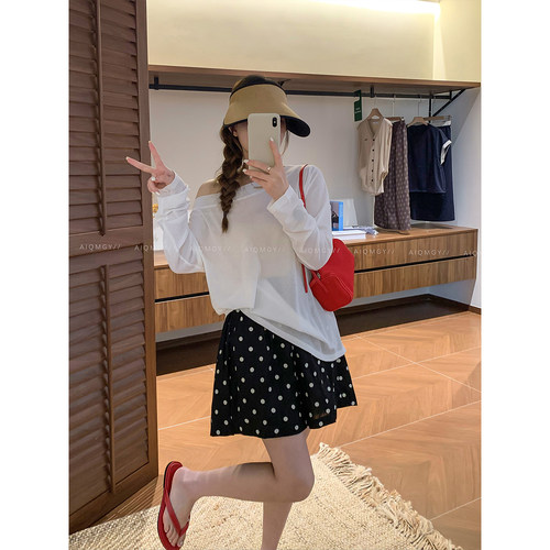 爱情魔鬼鱼斜领露肩长袖T恤女