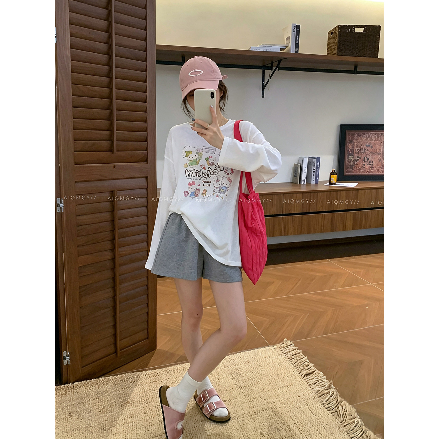爱情魔鬼鱼 长袖圆领卡通印花T恤女2026夏季新款时尚宽松百搭上衣