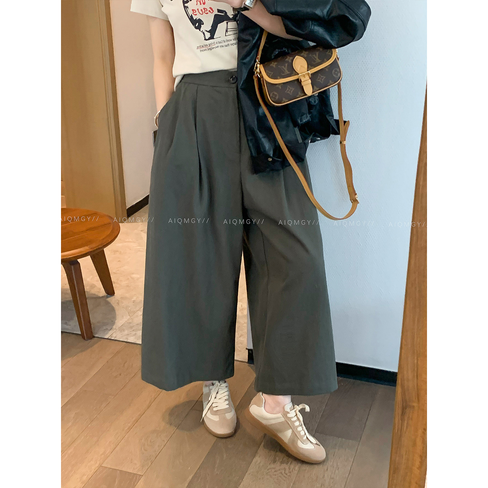 爱情魔鬼鱼 纯色高端休闲裤女2026春季新款高腰宽松直筒阔腿裤子