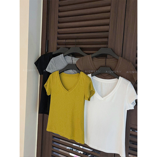 爱情魔鬼鱼 V领天丝T恤女2026夏季 新款 简约显瘦百搭上衣 纯色短袖