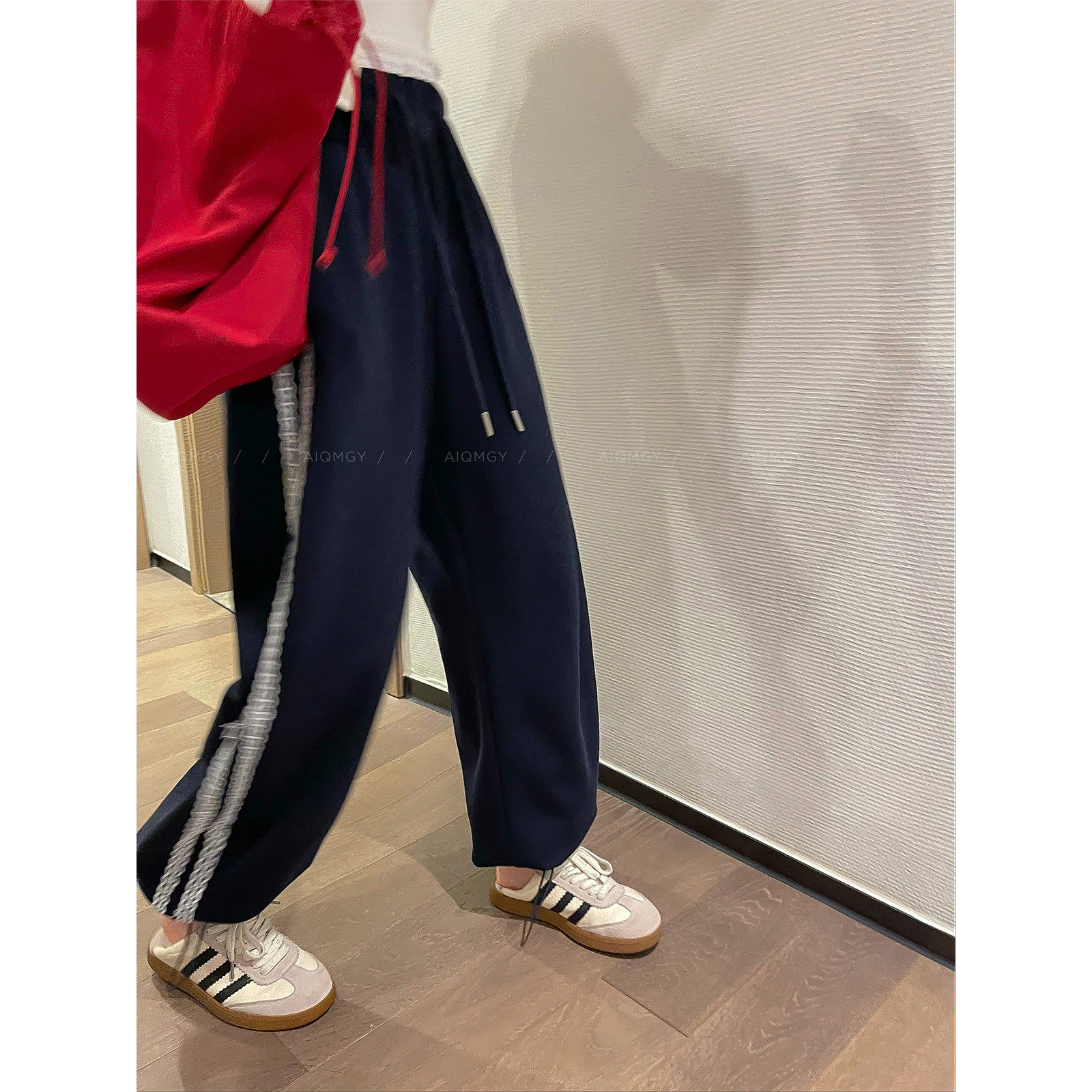 爱情魔鬼鱼 藏青色撞色条纹阔腿裤女2025秋冬新款宽松显瘦休闲裤,女装/女士精品,休闲裤,淘宝优惠券,粉丝福利购,淘宝优惠卷