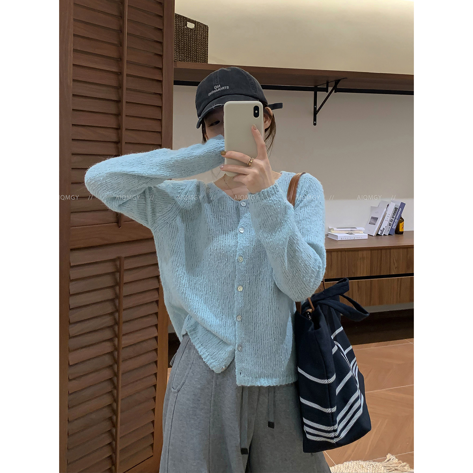 爱情魔鬼鱼 长袖圆领羊毛针织开衫女2026年秋季新款宽松显瘦上衣