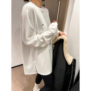 爱情魔鬼鱼 白色圆领慵懒风刺绣T恤女2025年秋冬新款开叉打底上衣