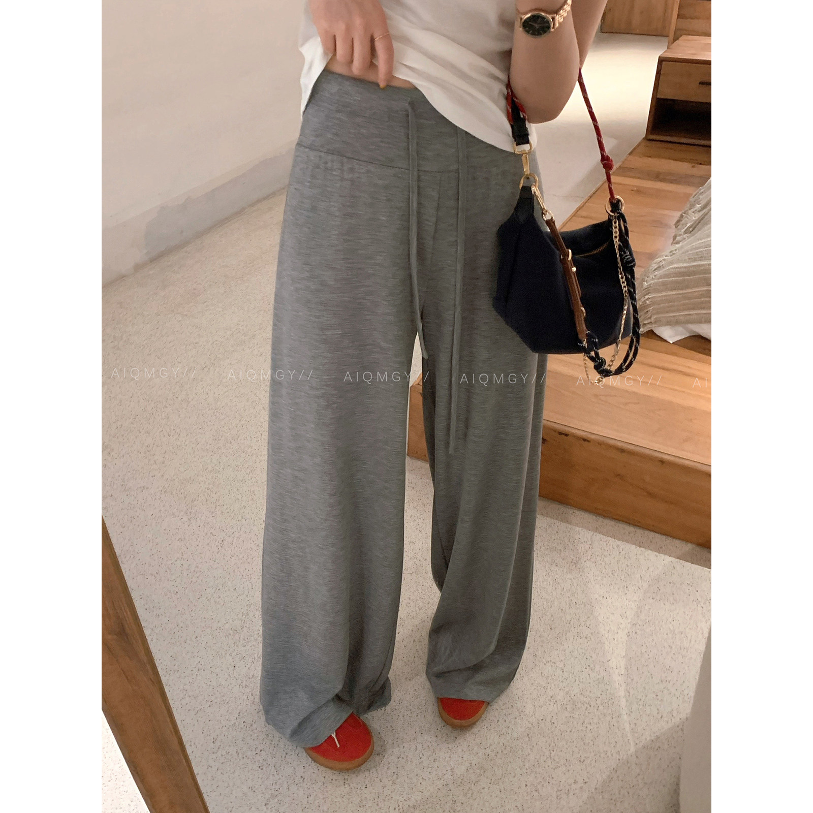 爱情魔鬼鱼 灰色抽绳休闲裤女2025秋冬新款宽松直筒阔腿拖地长裤,女装/女士精品,休闲裤,淘宝优惠券,粉丝福利购,淘宝优惠卷