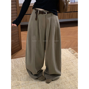 爱情魔鬼鱼 纯色配腰带压褶休闲裤女2026秋季通勤宽松阔腿拖地裤