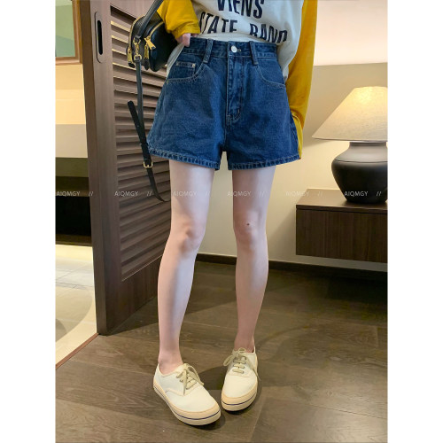 爱情魔鬼鱼直筒牛仔短裤女