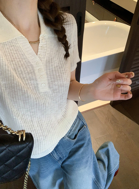 爱情魔鬼鱼 短袖半开领坑条针织T恤女2026年夏季新款通勤百搭上衣