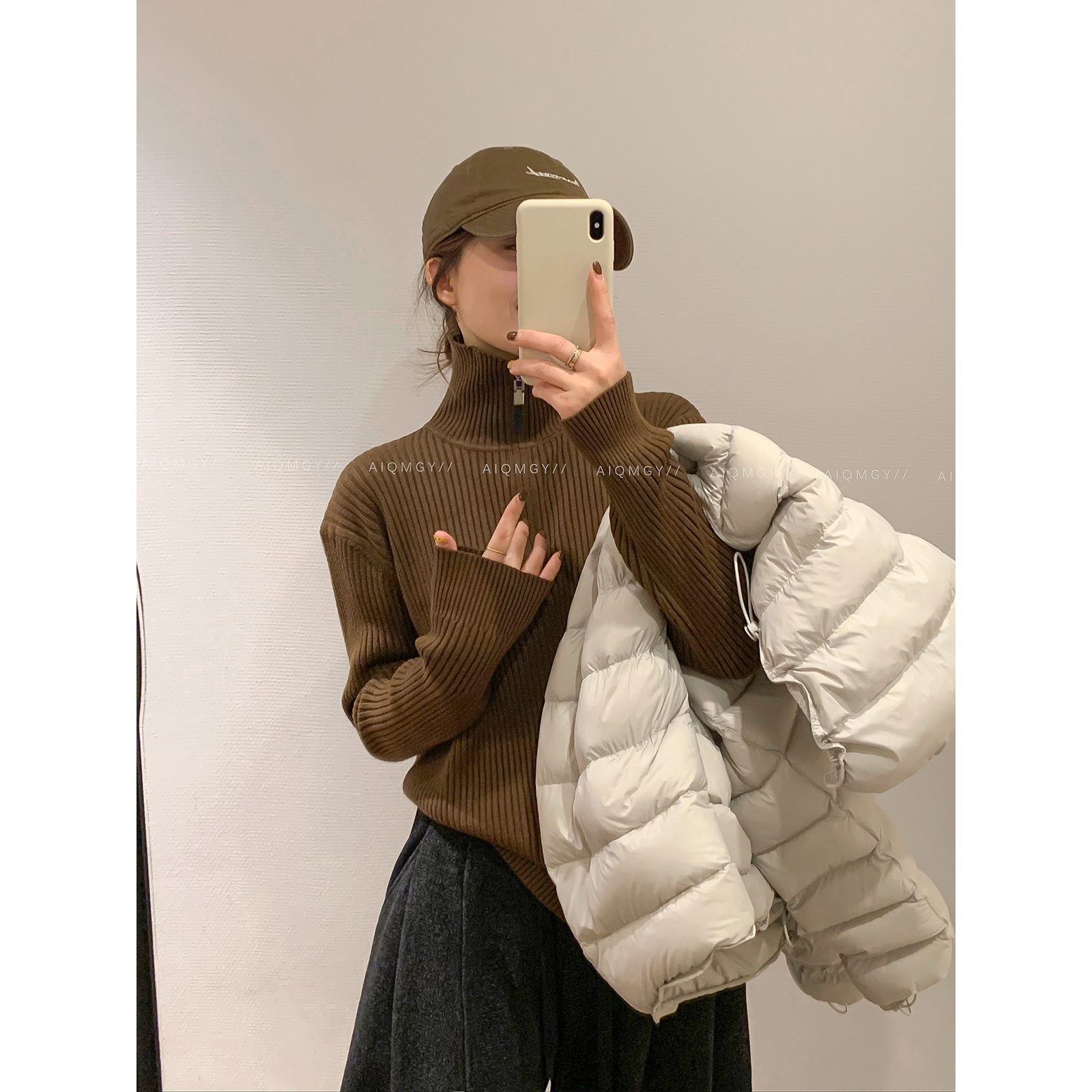 爱情魔鬼鱼立领坑条长袖针织衫