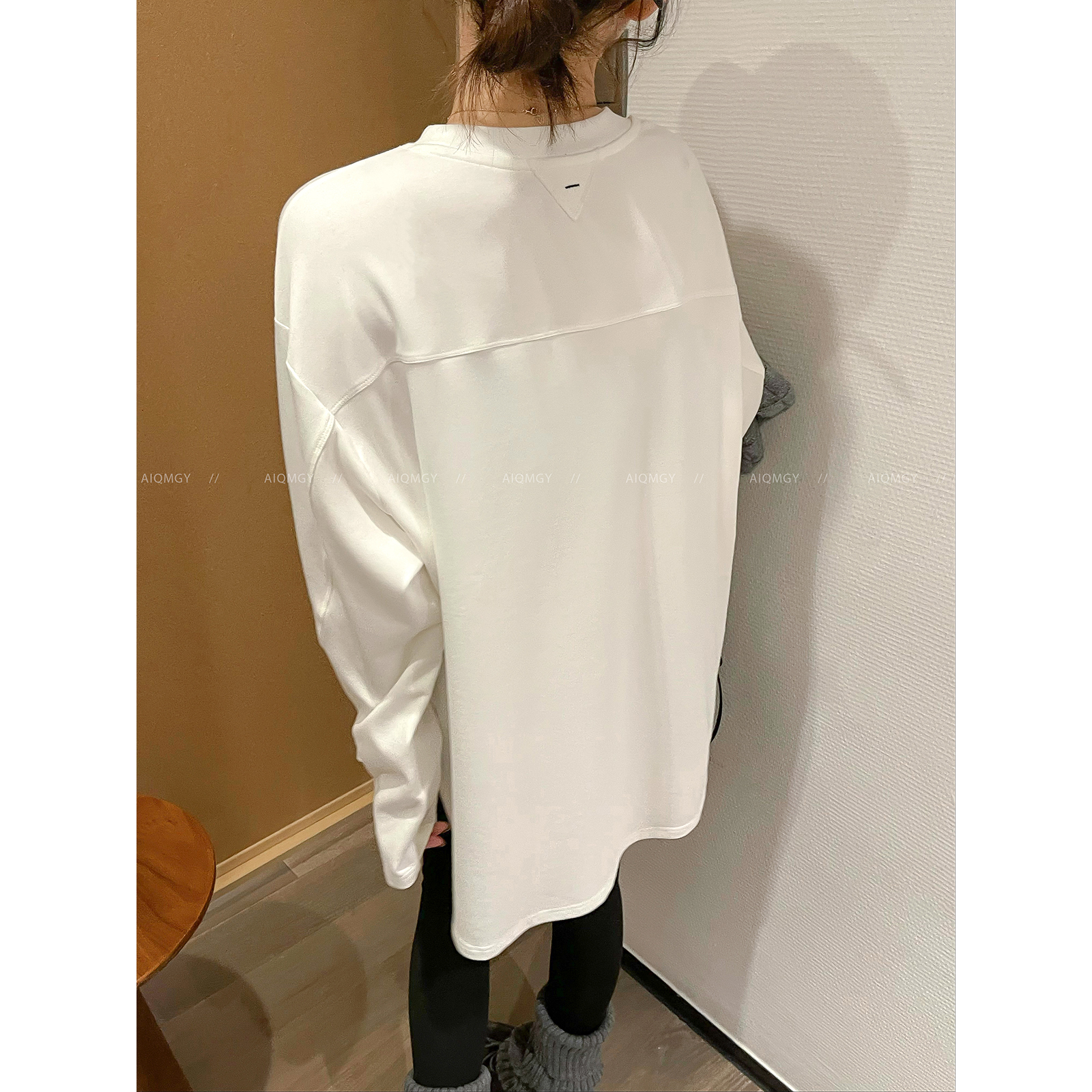 爱情魔鬼鱼长袖纯色T恤女上衣
