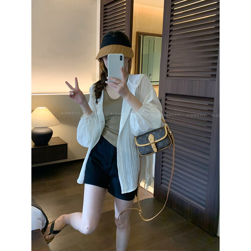 爱情魔鬼鱼 长袖连帽防晒开衫女2026年夏季时尚宽松上衣外套