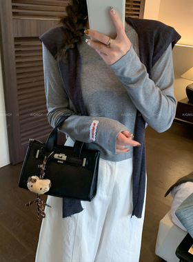 爱情魔鬼鱼 长袖圆领字母袖口垫肩T恤女2026春季新款时尚韩系上衣