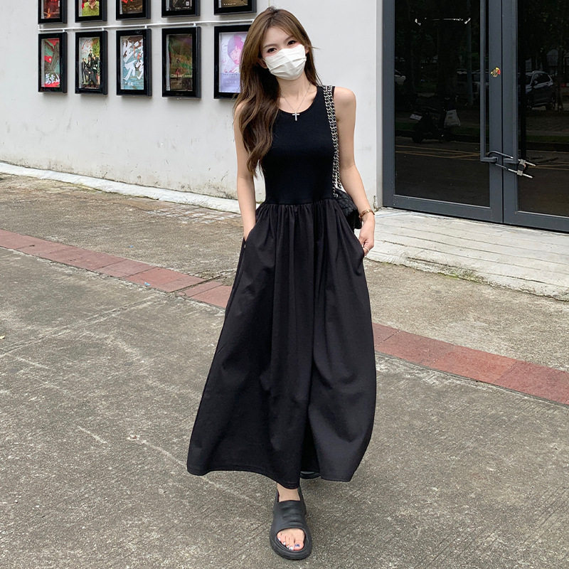 黑色吊带连衣裙女法式赫