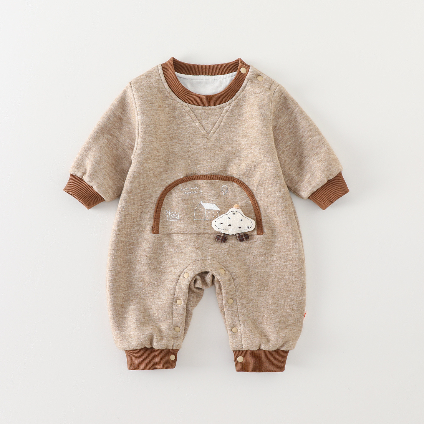 春秋季婴儿纯棉时尚爬服宝宝连体衣A类0-3个月新生保暖外出服哈衣