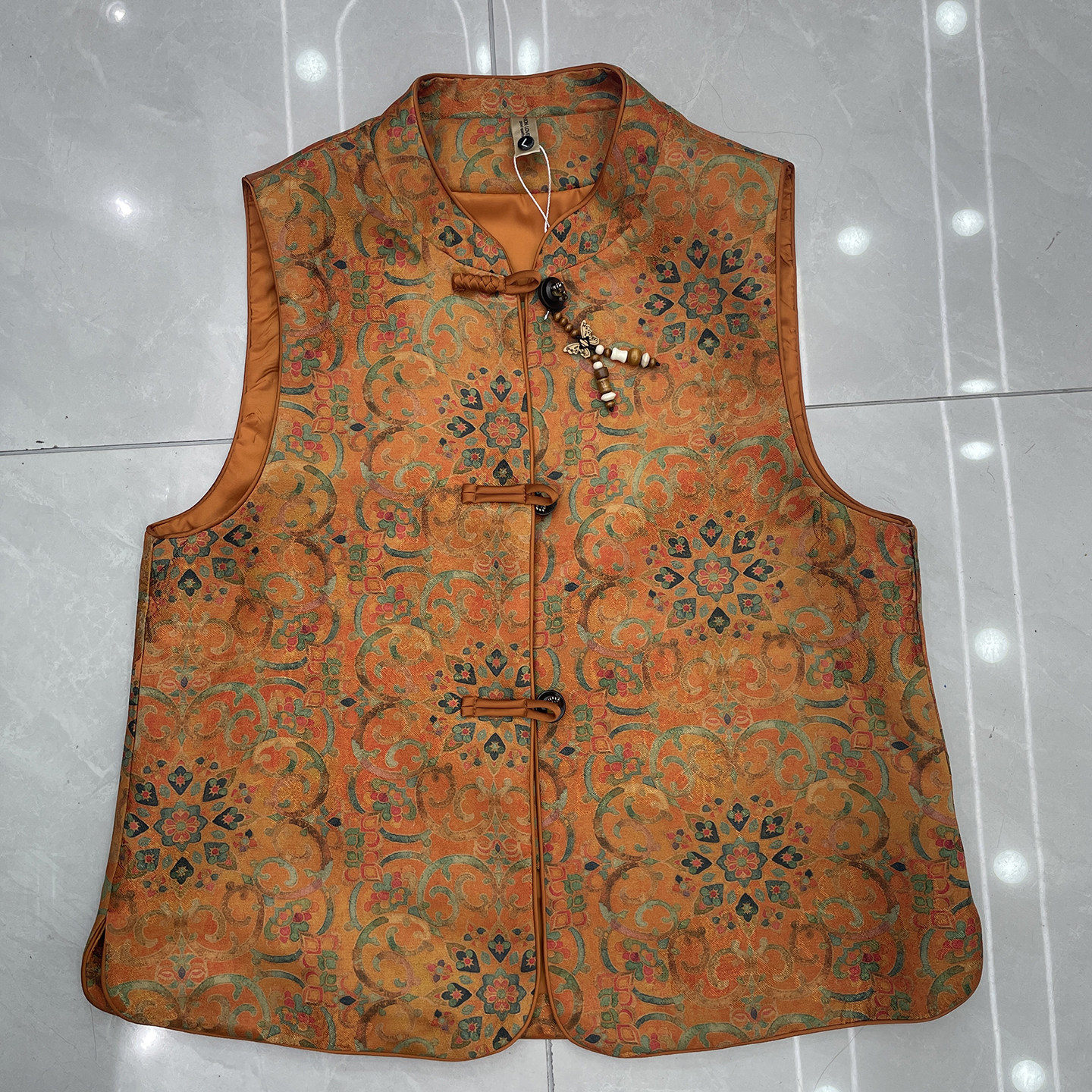 新中式立领提花马甲女2026早春新款盘扣坎肩背心马夹精致国风女装