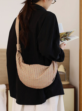 仟佰格 慵懒风帆布包设计感小众新款条纹布包百搭饺子包女斜挎包