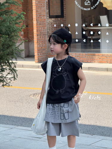 男女童时髦T恤2025夏季新品简笔画小猪背心纯棉洋气屁帘短裤炸街