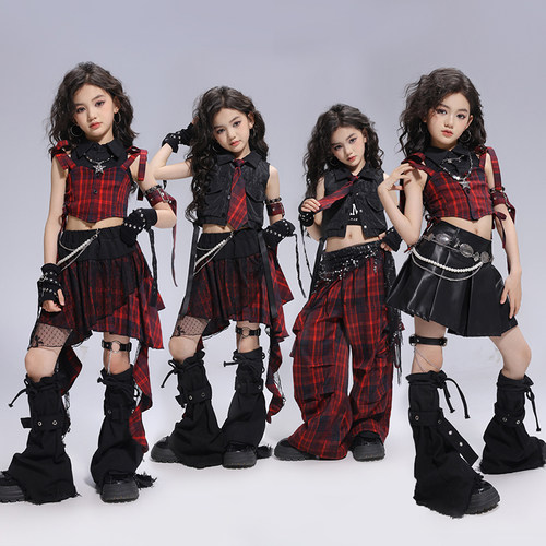 泫雅风女孩街舞演出服格子套装