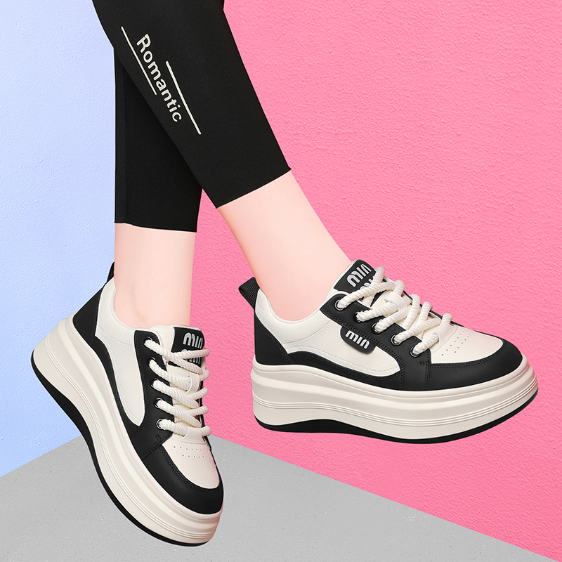 真皮厚底老爹鞋女2025秋季爆款黑白时尚百搭休闲鞋耐磨轻便旅游鞋