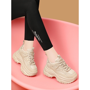 佐秘2025新款老爹鞋女款显脚小休闲鞋纯黑潮酷潮牌轻便软底女鞋