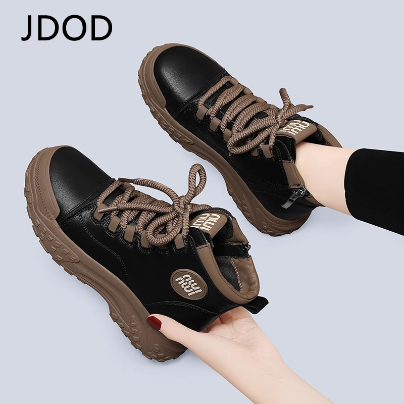 真皮马丁靴女2025年新款