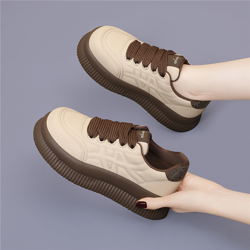 鞋子女款百搭2025新款秋