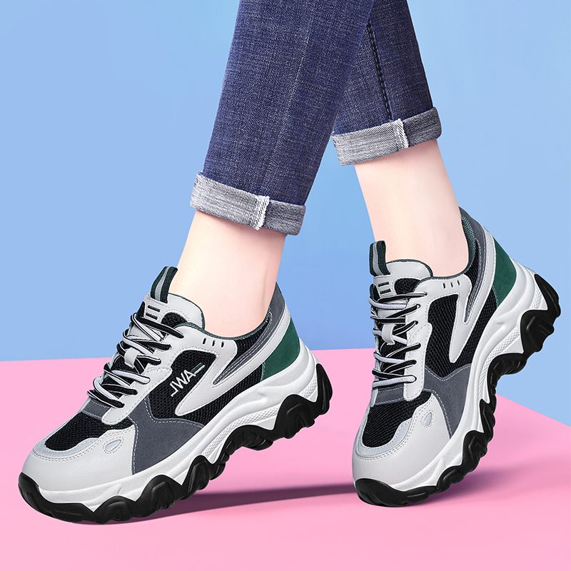 真皮运动老爹鞋女款2025