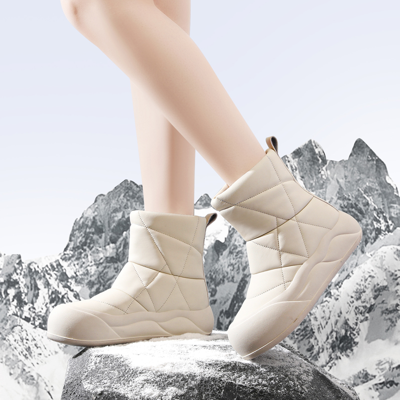 白色雪地靴女东北零下40