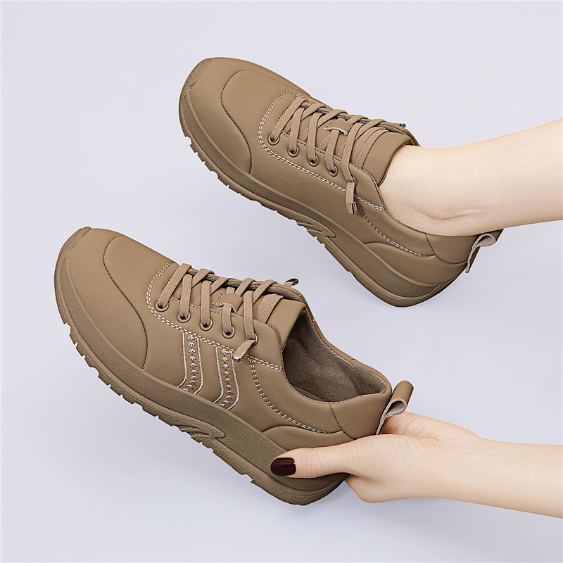 软底运动鞋女款2025秋季