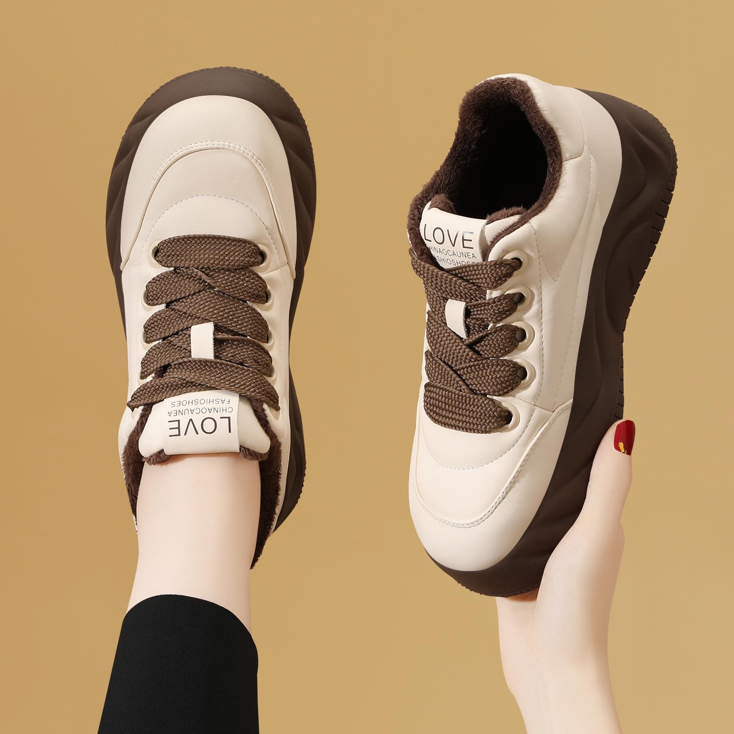 百搭真皮软底厚底德训运