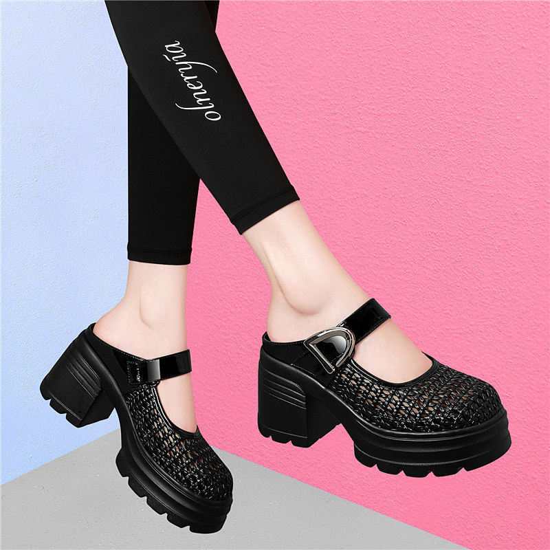 品牌洞洞鞋女款2026新款夏季配裙子高跟鞋粗跟镂空透气玛丽珍凉鞋