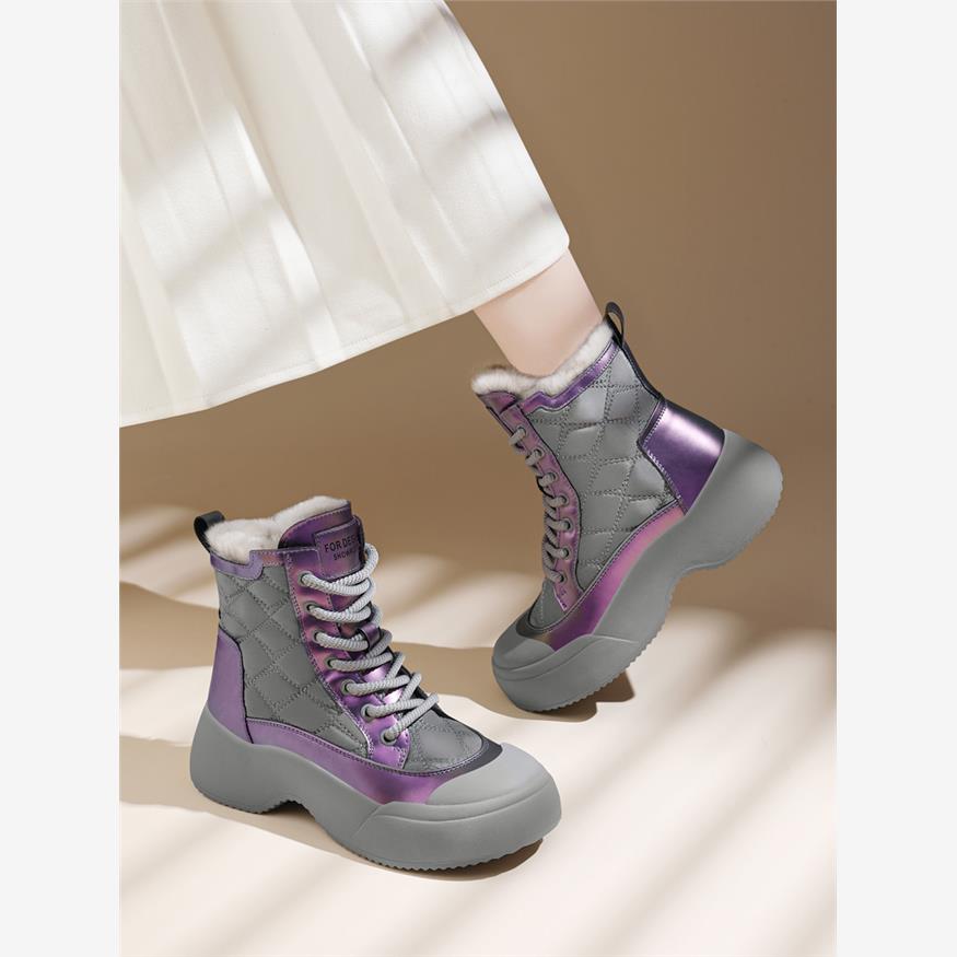 中筒雪地靴女2025新款爆