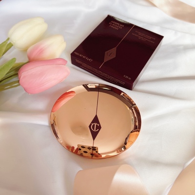 蜜粉饼CHARLOTTETILBURY