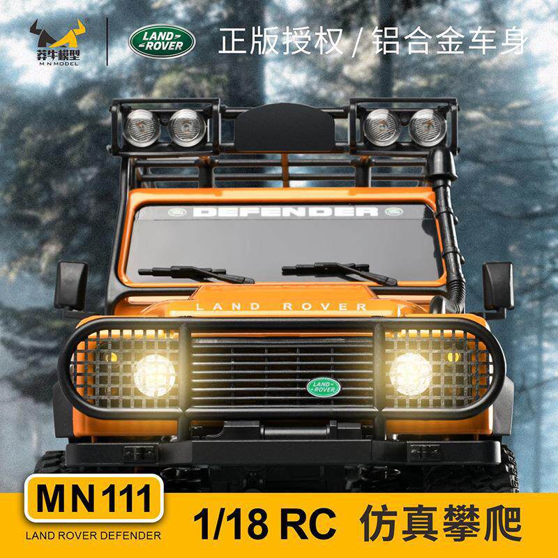 MANGNIU 모델 MN111 랜드 로버 수비수 1:18 RC 모델 등산 오프로드 장난감 원격 제어 자동차 합금 RTR 버전
