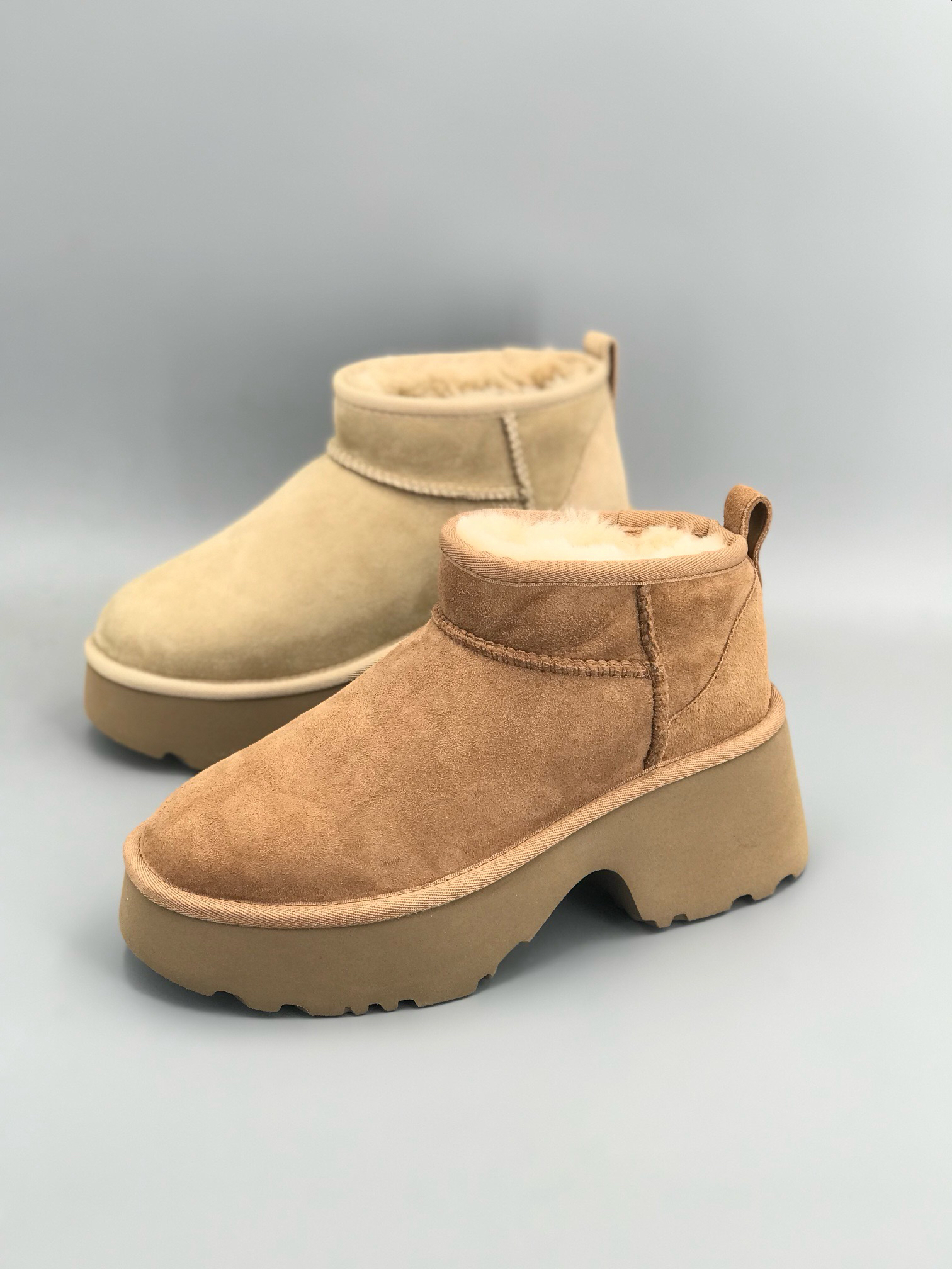 冬季新款 人鱼底雪地靴 羊皮毛一体 短筒 厚底增高加厚保暖