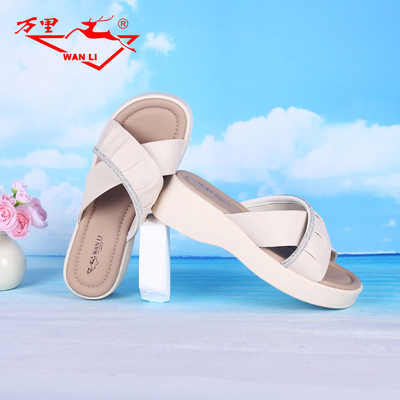 万里厚底羊皮革简约舒适